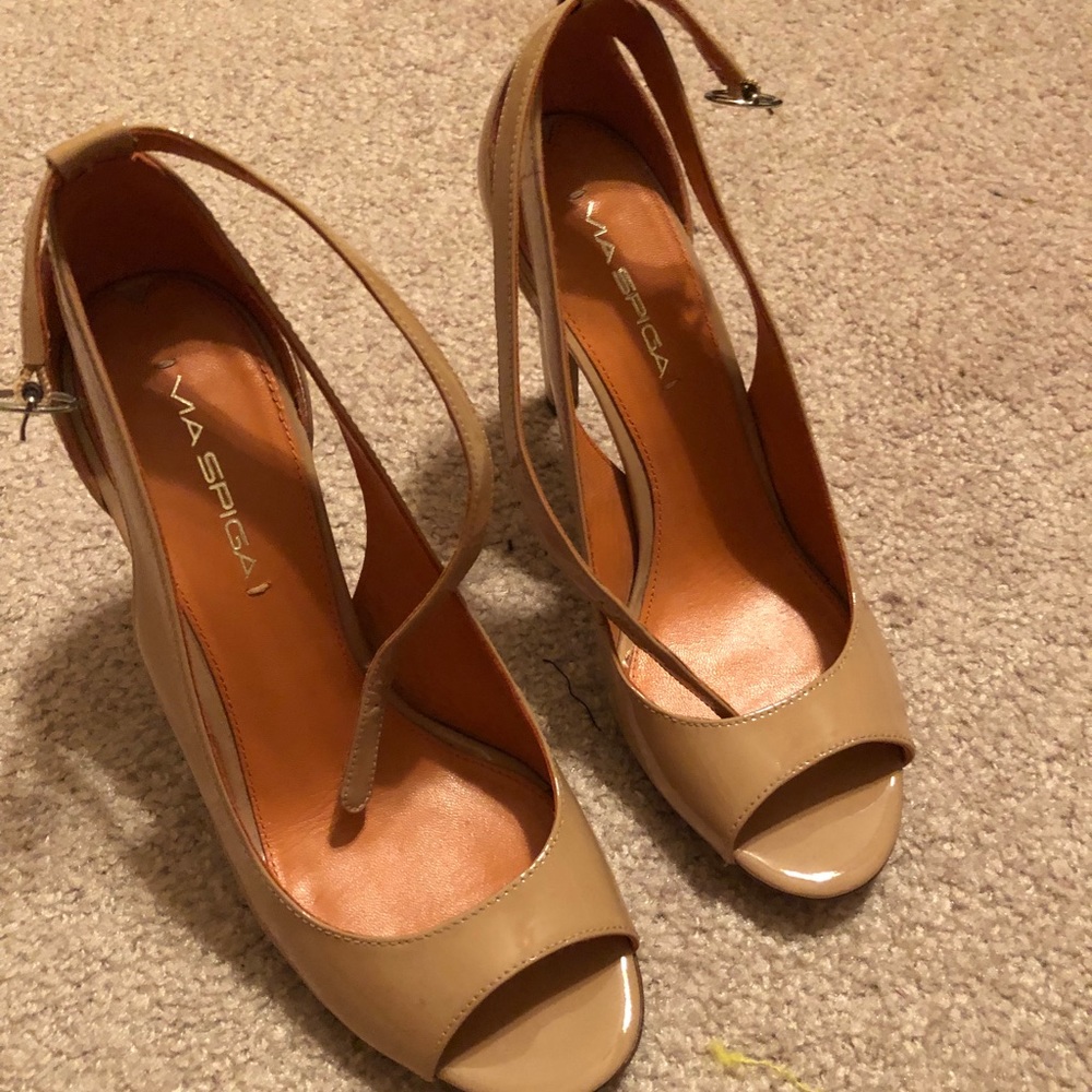 Via Spiga open toe pumps